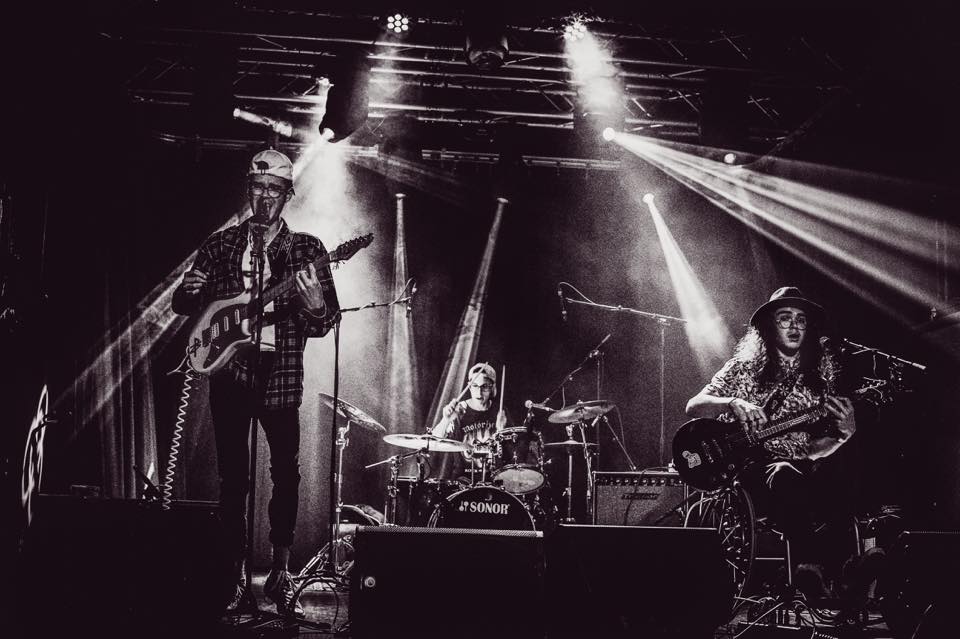 Unfazed, Ripper and the Jessies, Lil Tyle
